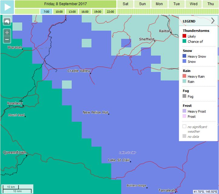 Three-hourly significant weather forecast in MetEye, with purple areas indicating snow and green areas indicating a chance of thunderstorms on a map of the area around Queenstown in Tasmania